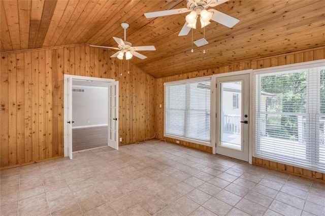 2510 Camelot Circle, Marietta, GA 30062