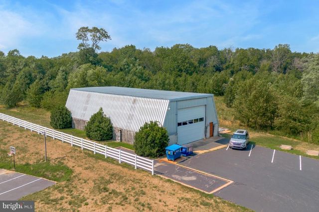 1201 AIRPORT RD, Coatesville, PA 19320