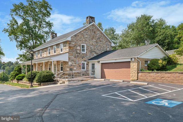 1201 AIRPORT RD, Coatesville, PA 19320