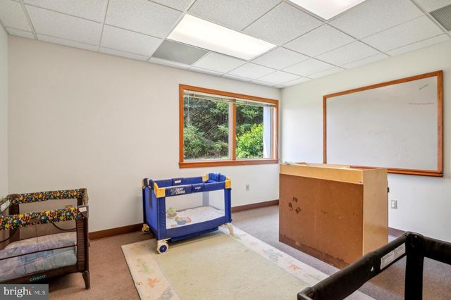 1201 AIRPORT RD, Coatesville, PA 19320