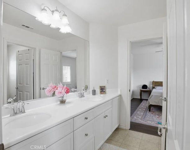 6865 Hop Clover, Eastvale, CA 92880