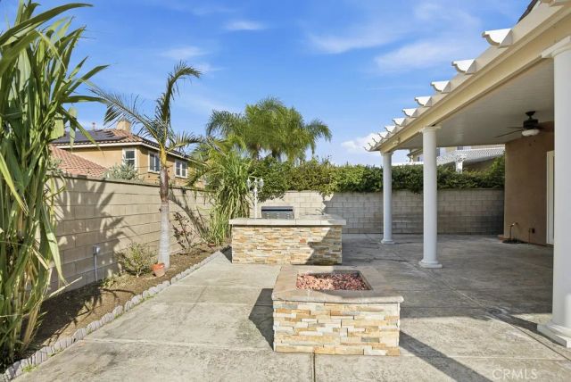 6865 Hop Clover, Eastvale, CA 92880