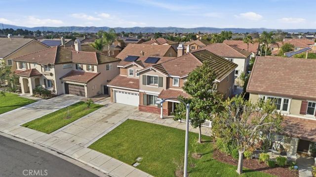 6865 Hop Clover, Eastvale, CA 92880