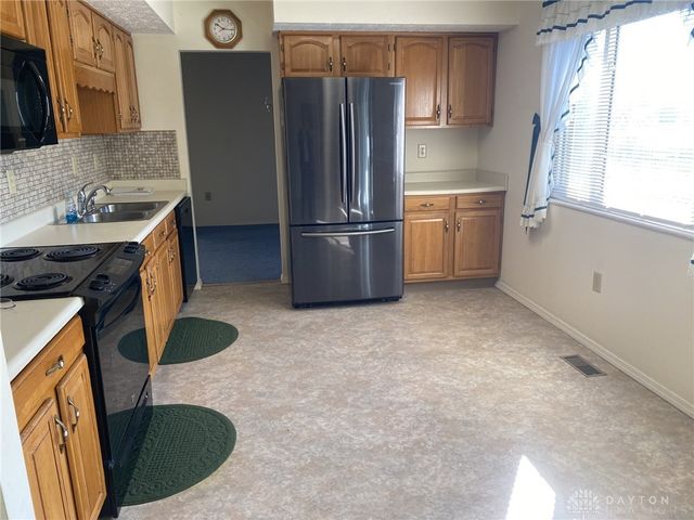 1220 Nassau Drive, Miamisburg, OH 45342