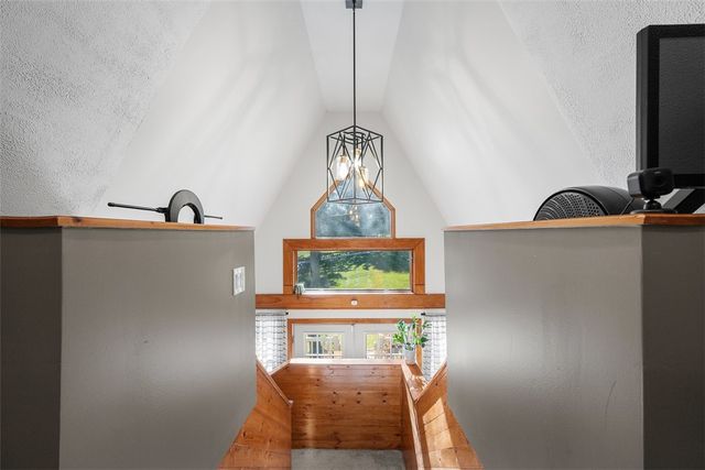 11665 Wilshire Dr, North Huntingdon, PA 15642