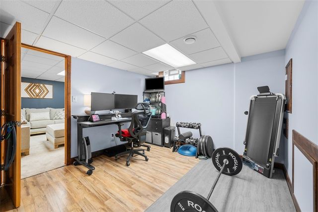 11665 Wilshire Dr, North Huntingdon, PA 15642