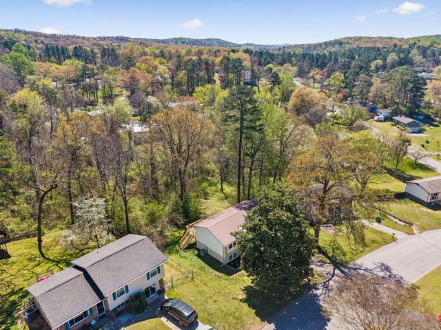 5906 Gettysburg Drive, Harrison, TN 37341