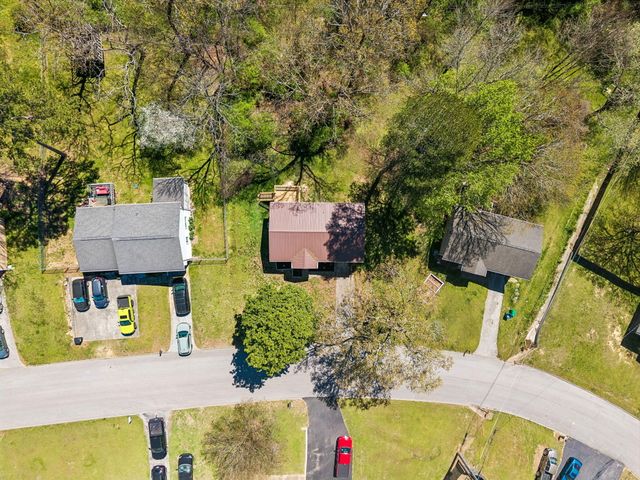 5906 Gettysburg Drive, Harrison, TN 37341