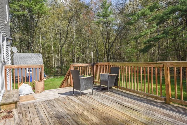 325 River Street, Halifax, MA 02338