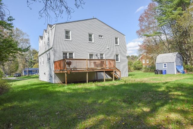 325 River Street, Halifax, MA 02338
