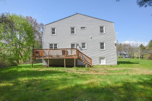 325 River Street, Halifax, MA 02338