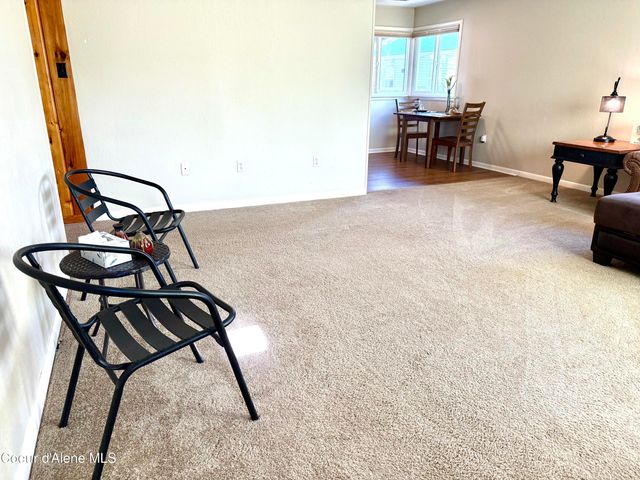 61 Whiskey Jack RD, Sandpoint, ID 83864