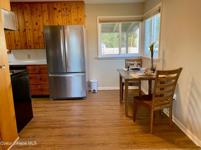 61 Whiskey Jack RD, Sandpoint, ID 83864