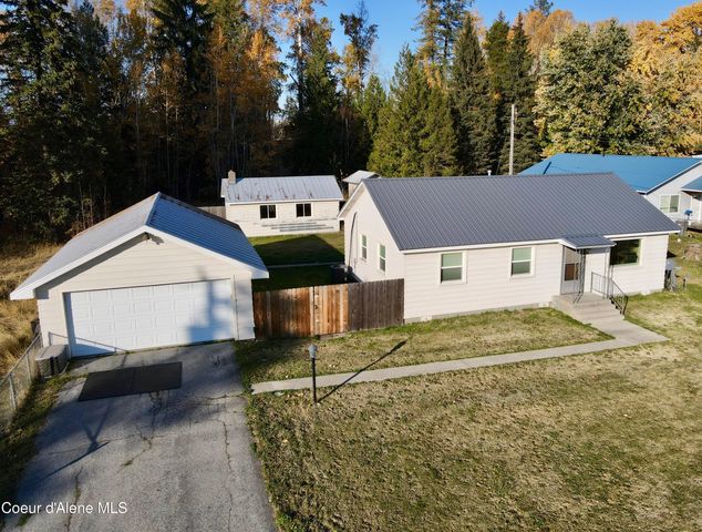 61 Whiskey Jack RD, Sandpoint, ID 83864