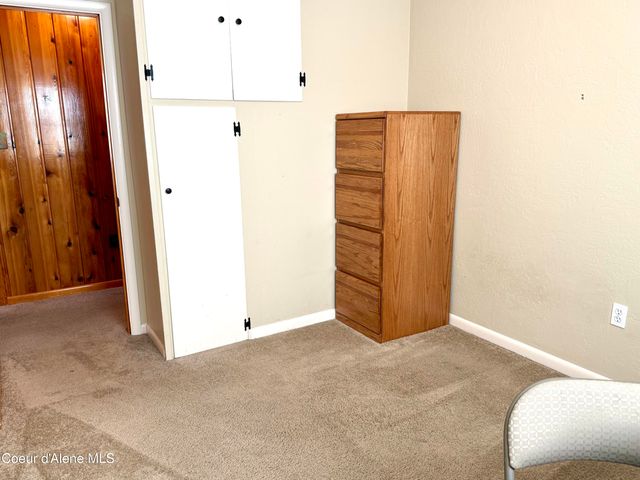 61 Whiskey Jack RD, Sandpoint, ID 83864