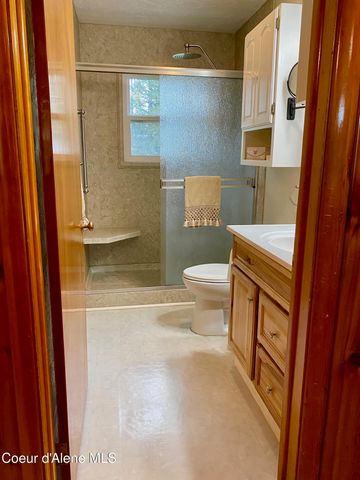 61 Whiskey Jack RD, Sandpoint, ID 83864