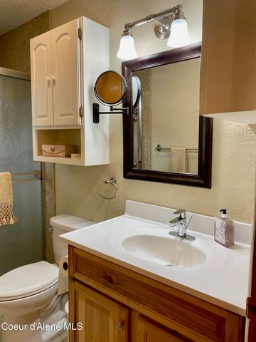 61 Whiskey Jack RD, Sandpoint, ID 83864