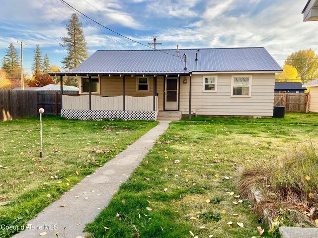 61 Whiskey Jack RD, Sandpoint, ID 83864