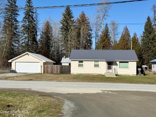 61 Whiskey Jack RD, Sandpoint, ID 83864