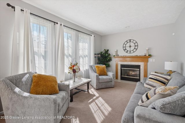 11304 Carousel, Grand Ledge, MI 48837