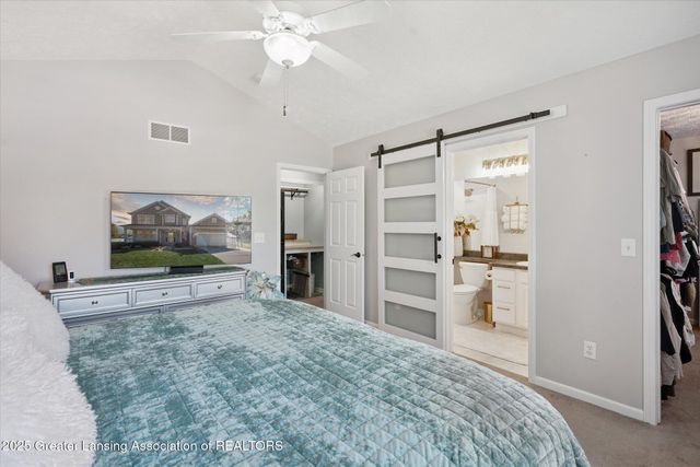 11304 Carousel, Grand Ledge, MI 48837