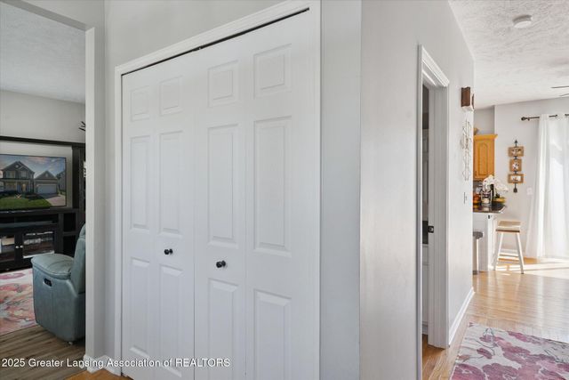 11304 Carousel, Grand Ledge, MI 48837