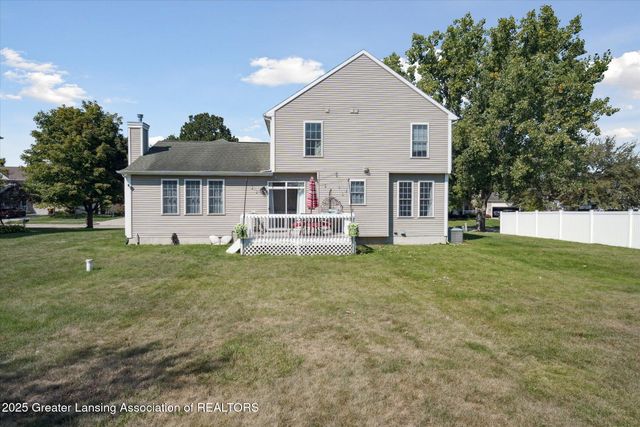 11304 Carousel, Grand Ledge, MI 48837