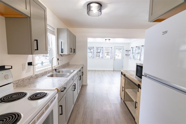 339 N Marshall Avenue, Marshall, MI 49068