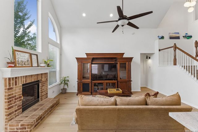 8918 Los Sonoma Rio, Helotes, TX 78023