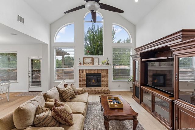 8918 Los Sonoma Rio, Helotes, TX 78023