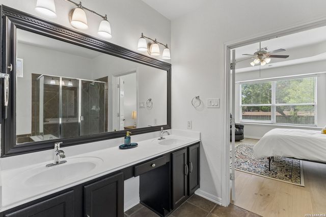 8918 Los Sonoma Rio, Helotes, TX 78023