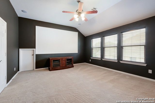 8918 Los Sonoma Rio, Helotes, TX 78023