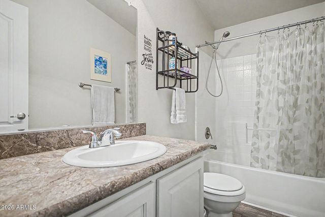 2131 E UNION HILLS Drive M6, Phoenix, AZ 85024