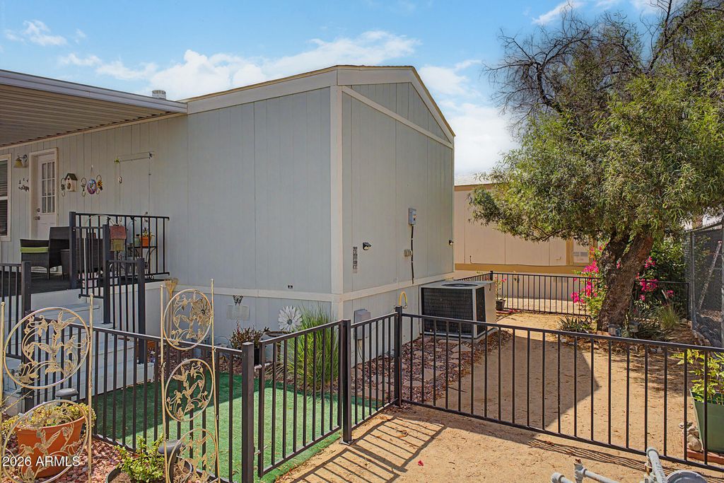 2131 E UNION HILLS Drive M6, Phoenix, AZ 85024 — photo 5