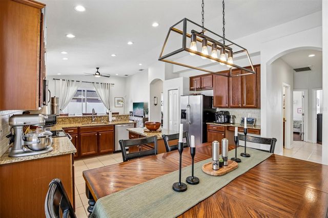 4907 58TH TERRACE E, Bradenton, FL 34203