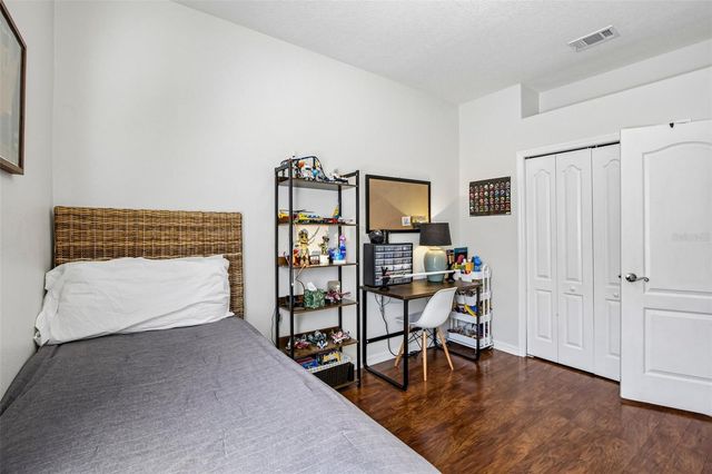 4907 58TH TERRACE E, Bradenton, FL 34203