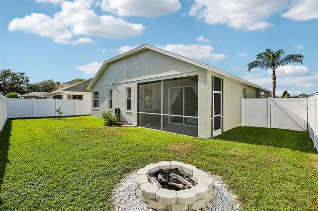 4907 58TH TERRACE E, Bradenton, FL 34203