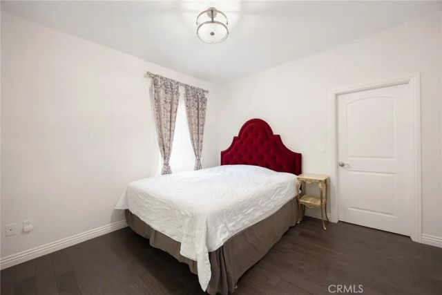 2743 Montrose Avenue 110, Montrose, CA 91020
