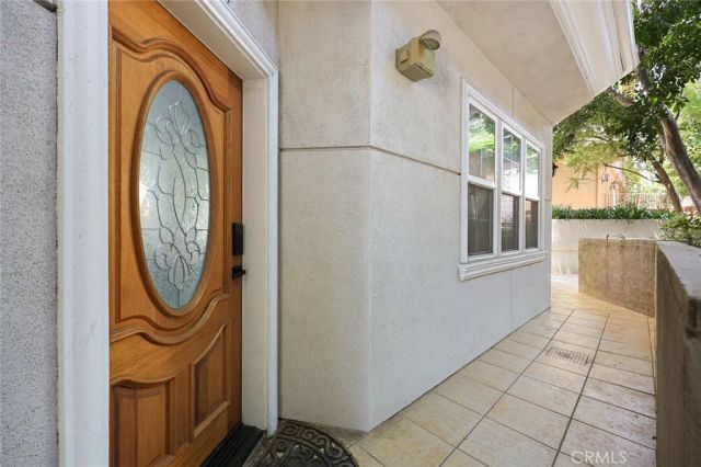 2743 Montrose Avenue 110, Montrose, CA 91020