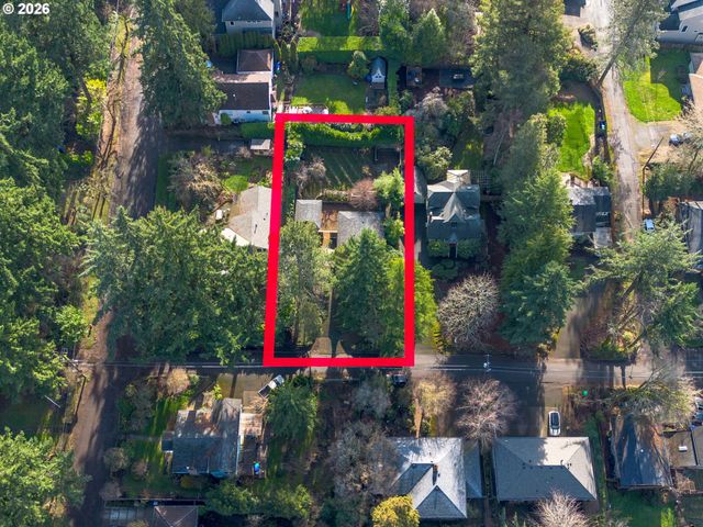 4222 Sw HUME St, Portland, OR 97219