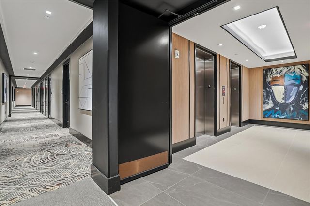 275 1ST AVE S 1008, St Petersburg, FL 33701