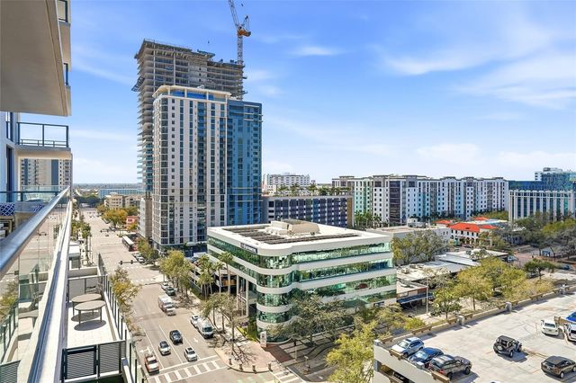 275 1ST AVE S 1008, St Petersburg, FL 33701