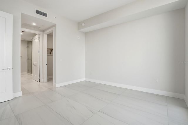 275 1ST AVE S 1008, St Petersburg, FL 33701