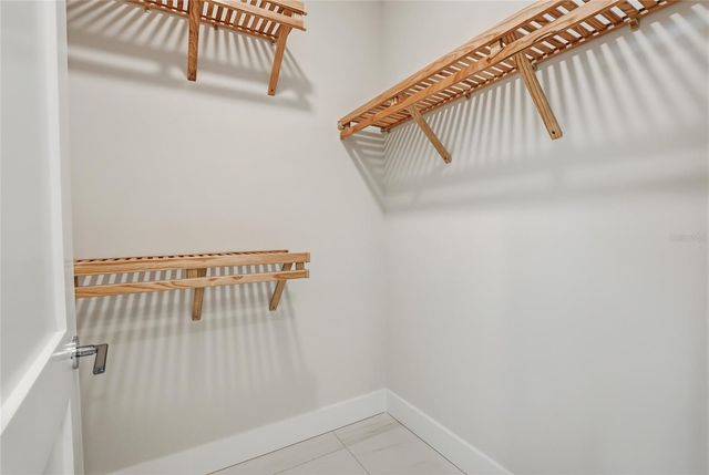 275 1ST AVE S 1008, St Petersburg, FL 33701