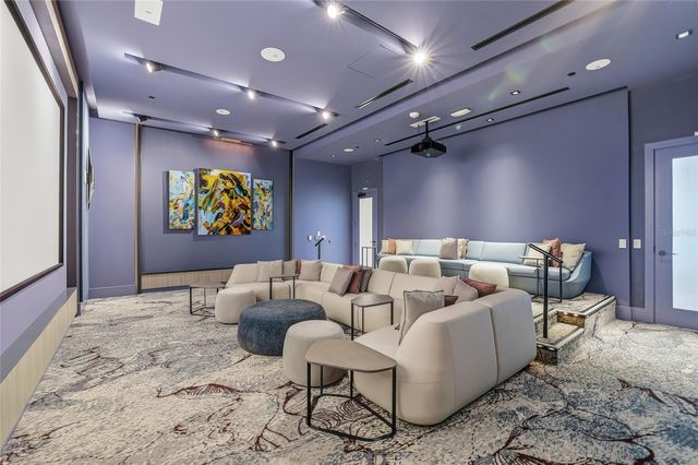 275 1ST AVE S 1008, St Petersburg, FL 33701