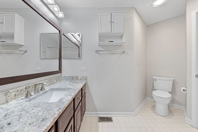 924 Ann Arbor Lane 0, Vernon Hills, IL 60061