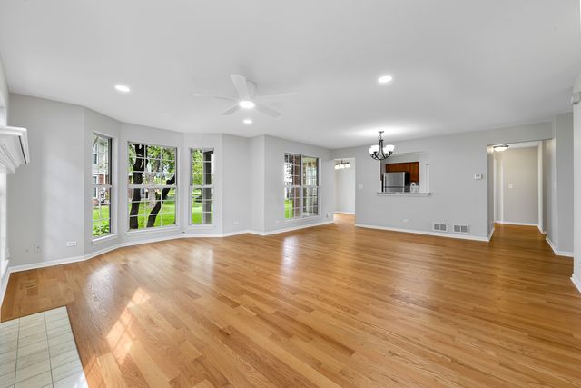 924 Ann Arbor Lane 0, Vernon Hills, IL 60061