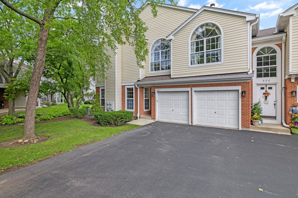 924 Ann Arbor Lane 0, Vernon Hills, IL 60061 — photo 2