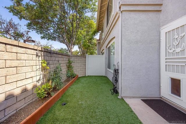 395 Whispering Willow Dr. D, Santee, CA 92071