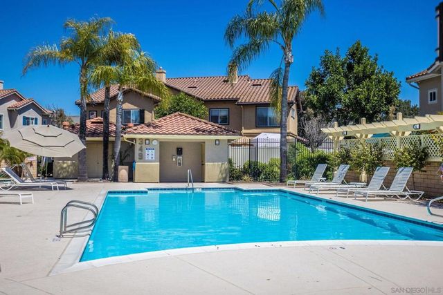 395 Whispering Willow Dr. D, Santee, CA 92071